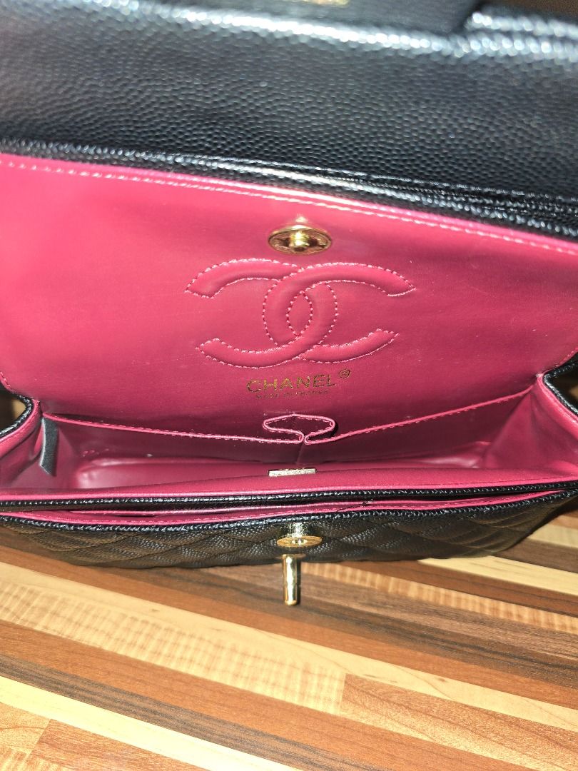 Chanel Rep (Category: Luxury Bags & Wallets) located in Caloocan City. Submitted by wildeagle.accc7a (Listing ID 1464286756, Image 3). Description: Used twice, bought it for 3800, sell ko nalang 2k, di ko kasi masyado type yung style nya, sa may gusto, grab nyo po.