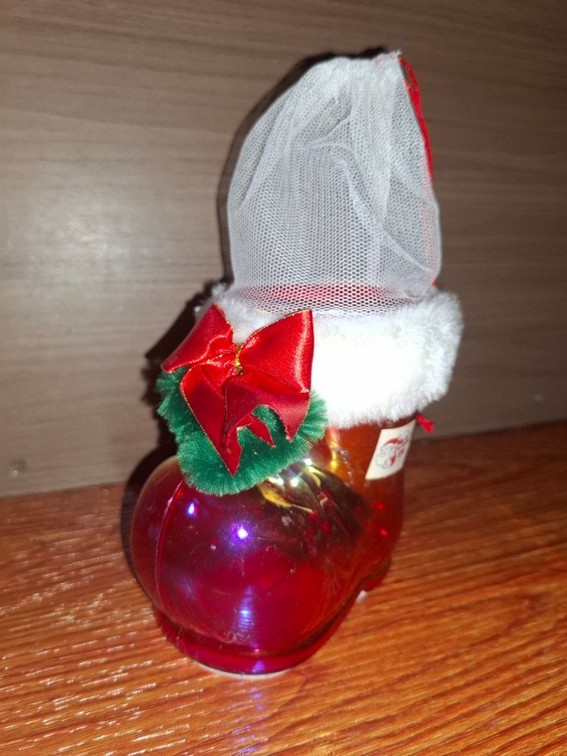 CHRISTMAS MINI SHOES DISPLAY (Category: Announcements) located in Cavite. Submitted by annek_annek (Listing ID 1464317524, Image 1). Description: PLEASE SEND ME A MESSAGE FOR MORE DETAILS. Note: PLEASE DO MANAGE OUR EXPECTATION ITEMS ARE STILL FROM JAPAN SURPLUS. MOP : BDO,BPI,MARIBANK,GCASH MOD : LALAMOVE FLASH EXPRESS OWN PICK UP MEET UP NEARBY AREA WITH HANDLING FEE..