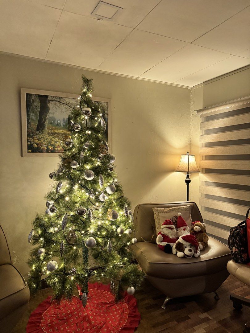 CHRISTMAS TREE FOR SALE (Category: Artificial Plants & Flowers) located in Las Pinas. Submitted by justjeaz (Listing ID 1464192197, Image 2). Description: - For sale CHRISTMAS TREE ONLY - 7ft - ornaments not included pm if interested .