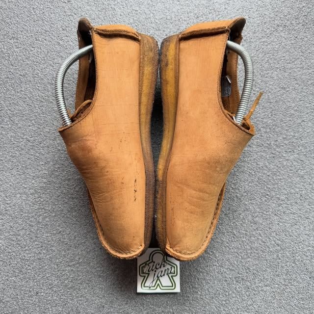 CLARKS LUGGER TAN LEATHER (Category: Casual Shoes) located in Cagayan de Oro. Submitted by huntbytrickjam.v2 (Listing ID 1464303142, Image 3). Description: CL-RKS LUGGER TAN LEATHER US 9 / EURO 423 / CM 27 EXCELLENT Pair Only Sign of Usage M - 1699.