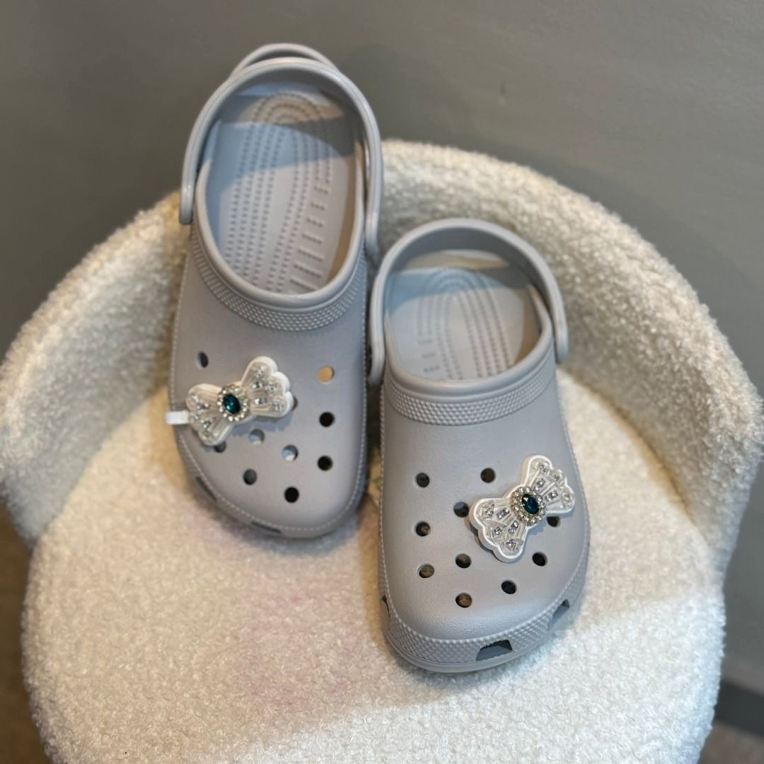 Classic Clog in Atmosphere (Category: Shoe inserts) located in Rizal. Submitted by hiraya16 (Listing ID 1464165828, Image 1). Description: Available Onhand ready to ship Unisex - Sizes available? DM ✉️ J&T - Lalamove - LBC.
