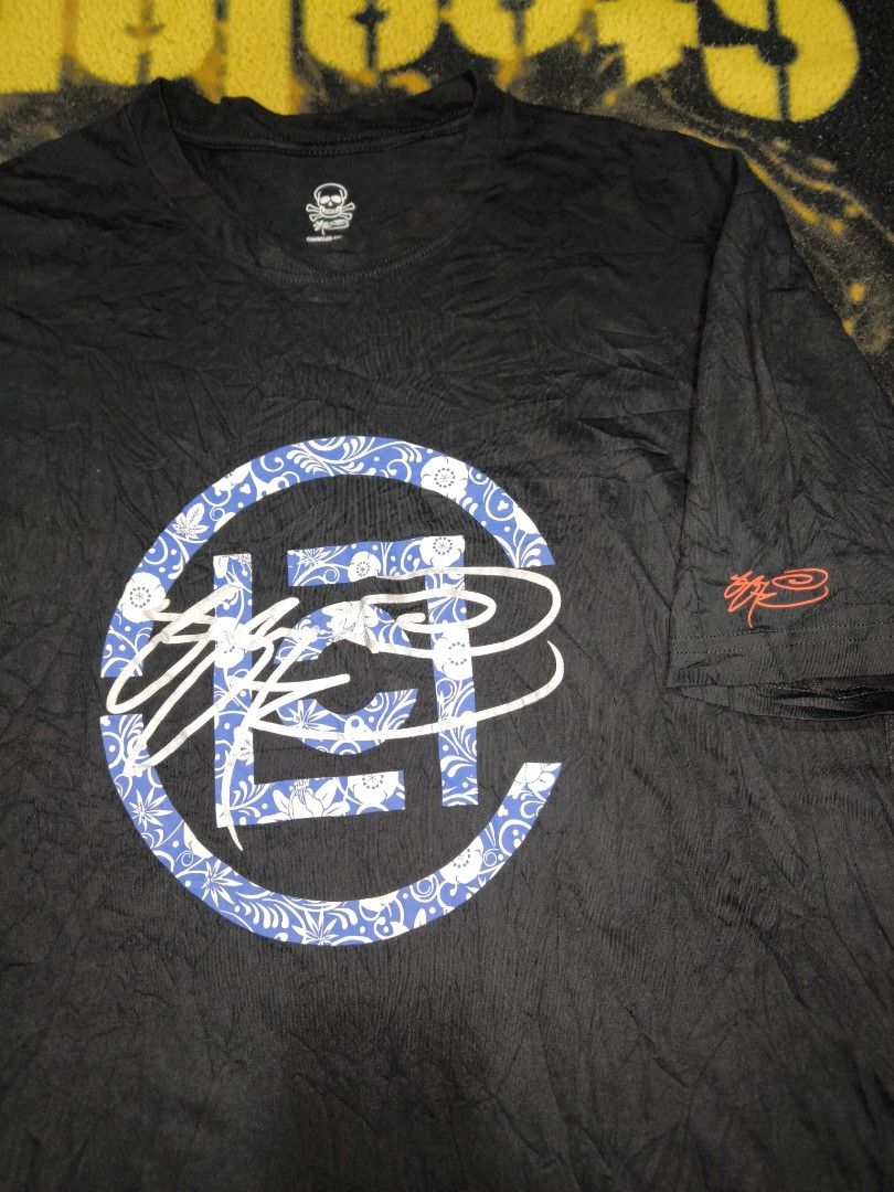Clot Tee (Category: Tshirts & Polo Shirts ) located in Manila. Submitted by fljaoti27 (Listing ID 1464256129, Image 2). Description: Clot x Ssur tee XL on tag best fit Medium.