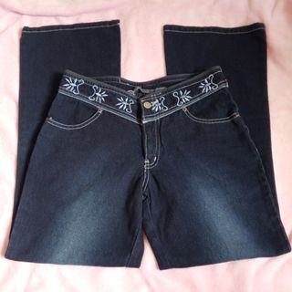 (Category: ) located in . Submitted by nicakess789 (Listing ID 1463681202, Image 1). Description: .