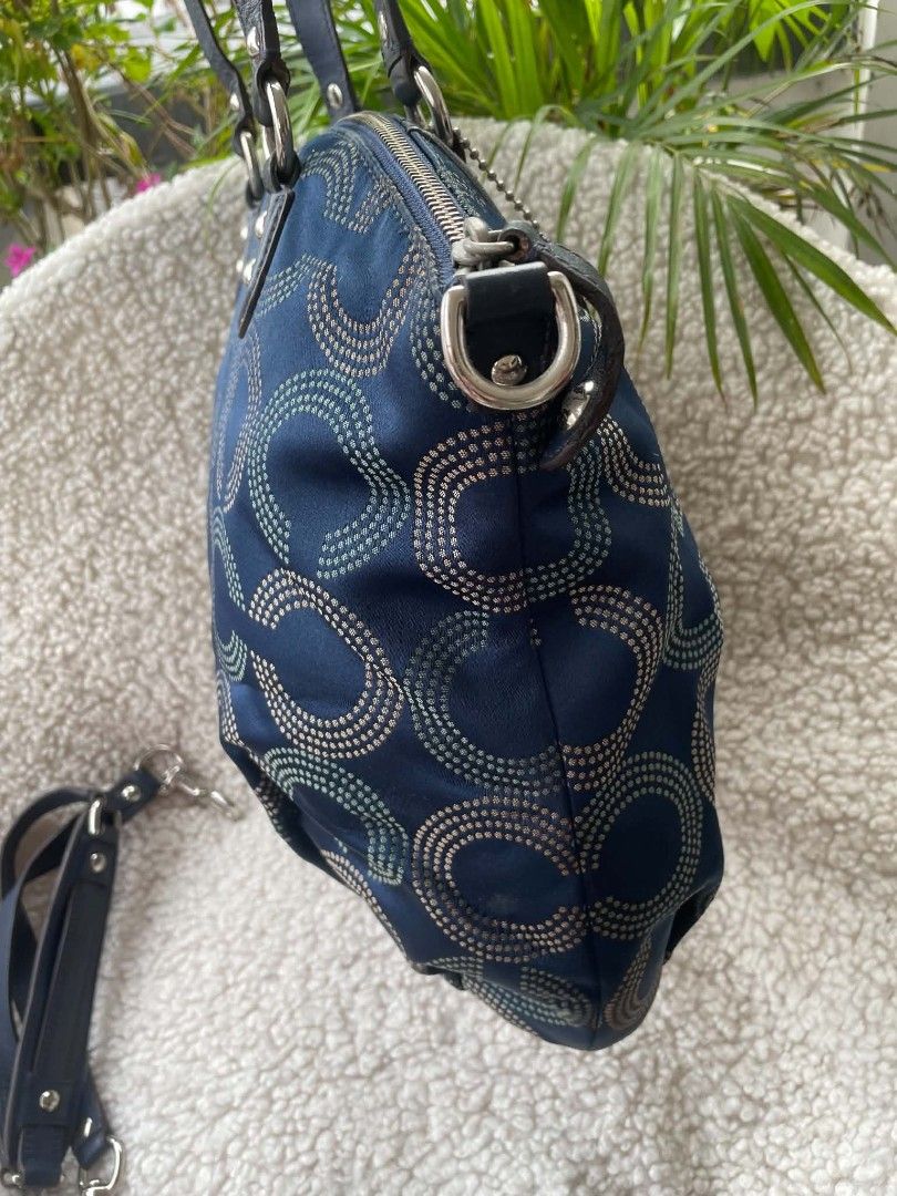 Coach Ashley Dotted OpArt Satchel (Category: Shoulder Bags) located in Bulacan. Submitted by bagzandboujee_ (Listing ID 1464211063, Image 3). Description: Coach Ashley Dotted OpArt Satchel ʀᴀɴᴋ ᴀʙ A1420 - F25183 ᴘʜᴘ ♥︎ 2,000 ♥︎ ᴀʟʟ ꜱᴀʟᴇꜱ ᴀʀᴇ ꜰɪɴᴀʟ ᴋɪɴᴅʟʏ ʀᴇᴠɪᴇᴡ ᴀʟʟ ᴘʜᴏᴛᴏꜱ & ᴅᴇꜱᴄʀɪᴘᴛɪᴏɴ ʙᴇꜰᴏʀᴇ ᴘᴜʀᴄʜᴀꜱɪɴɢ. ᴄʜᴀʀᴍꜱ | ᴀᴄᴄᴇꜱꜱᴏʀʏ | ᴇxᴛᴇɴᴅᴇʀ ɴᴏᴛ ɪɴᴄʟᴜᴅᴇᴅ ꜰᴏʀ ᴅɪꜱᴘʟᴀʏ ᴘʜᴏᴛᴏ ᴘᴜʀᴘᴏꜱᴇꜱ ᴏɴʟʏ.