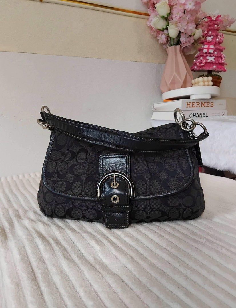 Coach Soho Large (Category: Luxury Bags & Wallets) located in Manila. Submitted by nine.xoxo (Listing ID 1464182412, Image 1). Description: free shipping!!!.