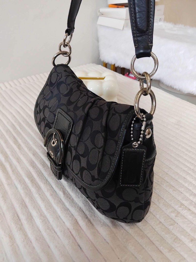 Coach Soho Large (Category: Luxury Bags & Wallets) located in Manila. Submitted by nine.xoxo (Listing ID 1464182412, Image 3). Description: free shipping!!!.