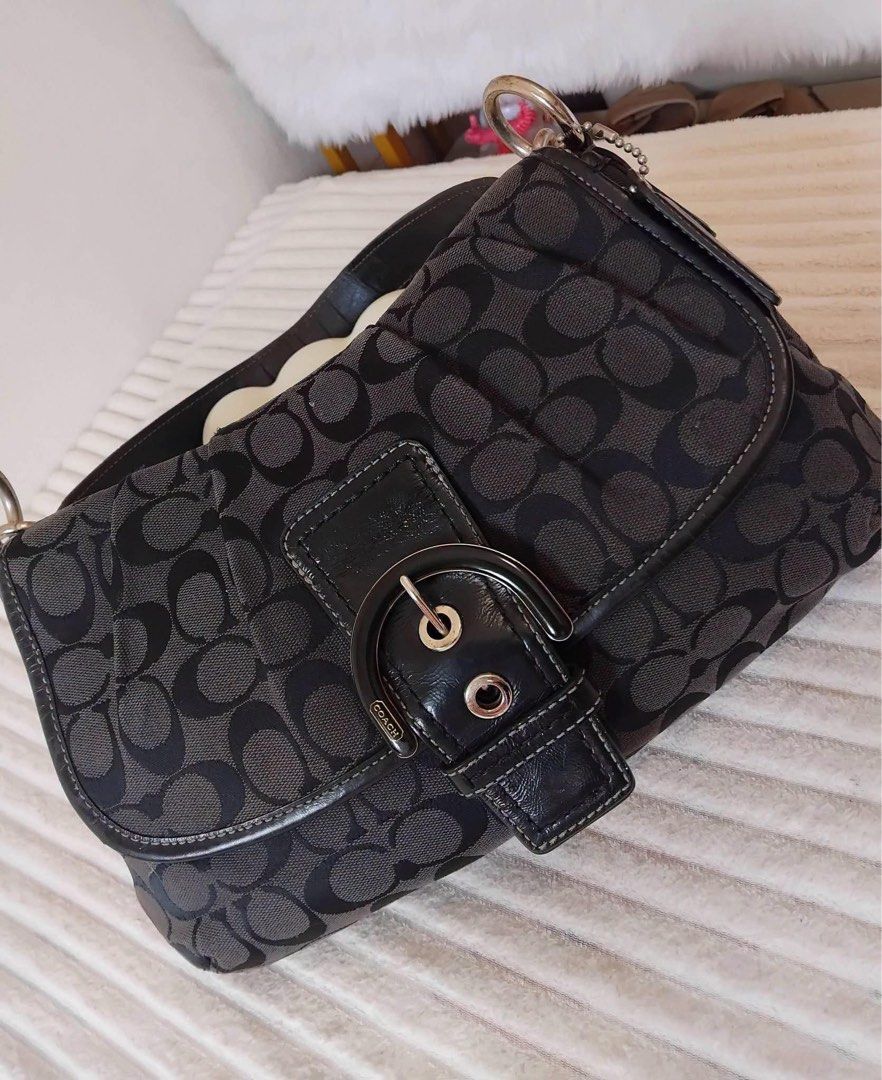 Coach Soho Large (Category: Luxury Bags & Wallets) located in Manila. Submitted by nine.xoxo (Listing ID 1464182412, Image 2). Description: free shipping!!!.