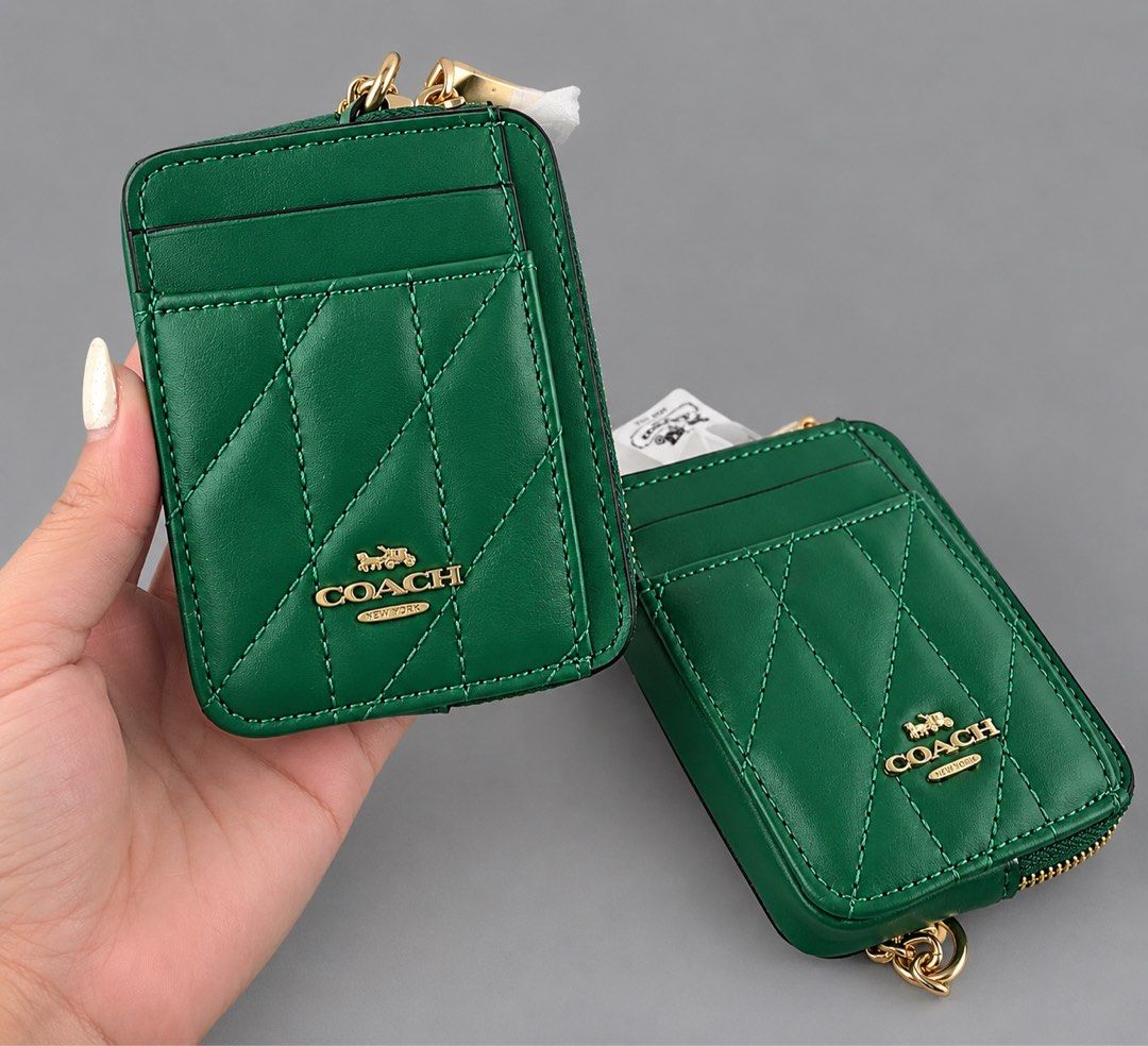 Coach Zip Card Case Wallet (Category: Wallets & Card holders) located in Binan City. Submitted by pinkykeenshop (Listing ID 1464325255, Image 1). Description: .