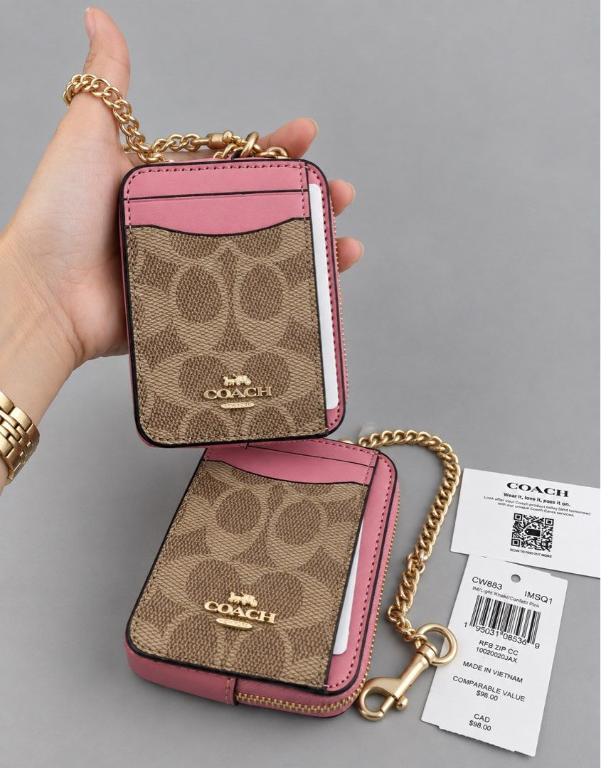 Coach Zip Card Case Wallet (Category: Wallets & Card holders) located in Binan City. Submitted by pinkykeenshop (Listing ID 1464325965, Image 1). Description: .