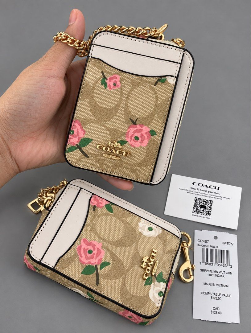 Coach Zip Card Case Wallet (Category: Wallets & Card holders) located in Binan City. Submitted by pinkykeenshop (Listing ID 1464326401, Image 1). Description: .