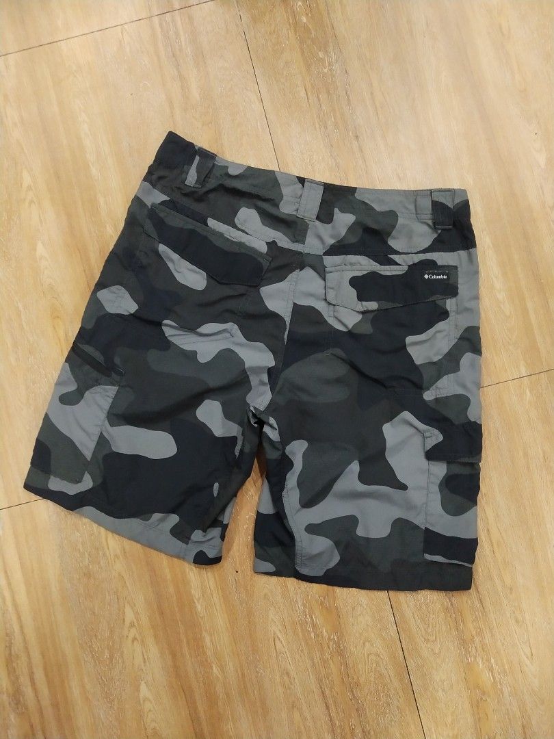 Columbia Silver Ridge Printed Cargo Shorts. (Category: Shorts) located in Manila. Submitted by dodengricafort (Listing ID 1464289490, Image 2). Description: Columbia Silver Ridge Printed Cargo Shorts. ( Black Mod Camou. ) Waist 34 Length 20 Leg Opening 11.5 Issue. None Excellent Condition. Asnew php 980 + shipping Fee Direct Message 📨 Molino Bacoor Cavite 📍.