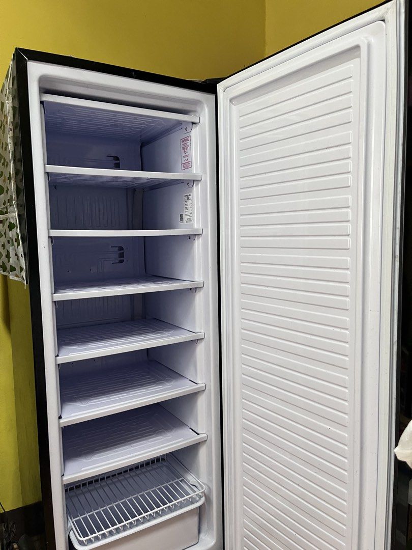 Condura Inverter Upright Freezer (Category: Refrigerators and Freezers) located in Cainta. Submitted by lm.closet (Listing ID 1464178626, Image 2). Description: - Condura Inverter Freezer - Ample shelf space for all your frozen needs - Clean and well-maintained interior - Excellent working condition - Used for only 1 1/2 year .