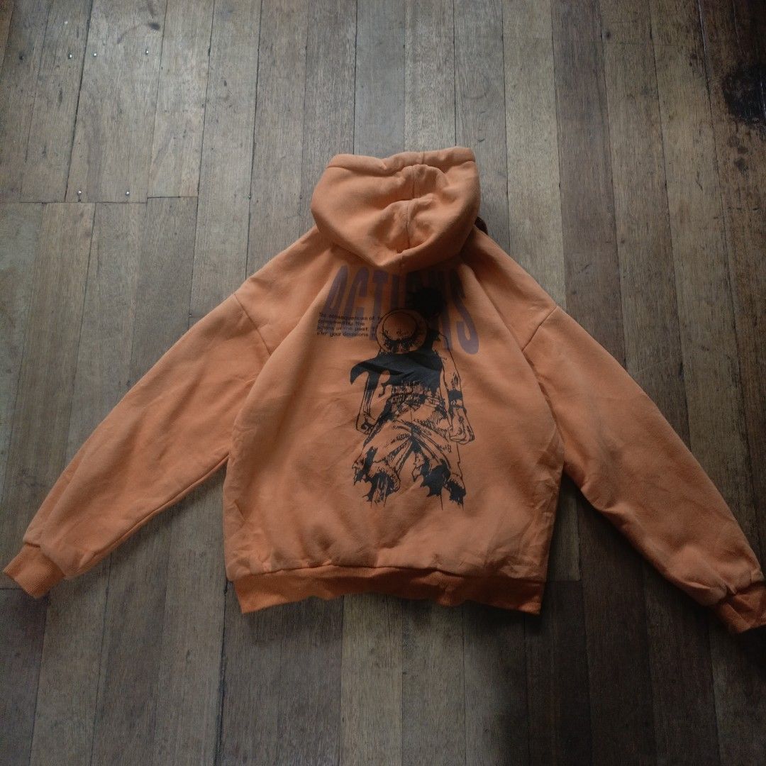 Consignment Random statement Hoodie flawless szS🤩 (Category: Hoodies) located in Cebu City. Submitted by jollyastute (Listing ID 1464186913, Image 3). Description: Consignment Random statement Hoodie flawless szS🤩 Widgth 20.5 × Length 23.8 boxy🌿 Best fits on: S Washed ready to wear✅ 10/10 color rates ✅ Guaranteed no issue✅ Very presentable ✅ Pack with an obb clear plastic to maintain the condition of the item✅ DISCLAIMER: Please note that I Co