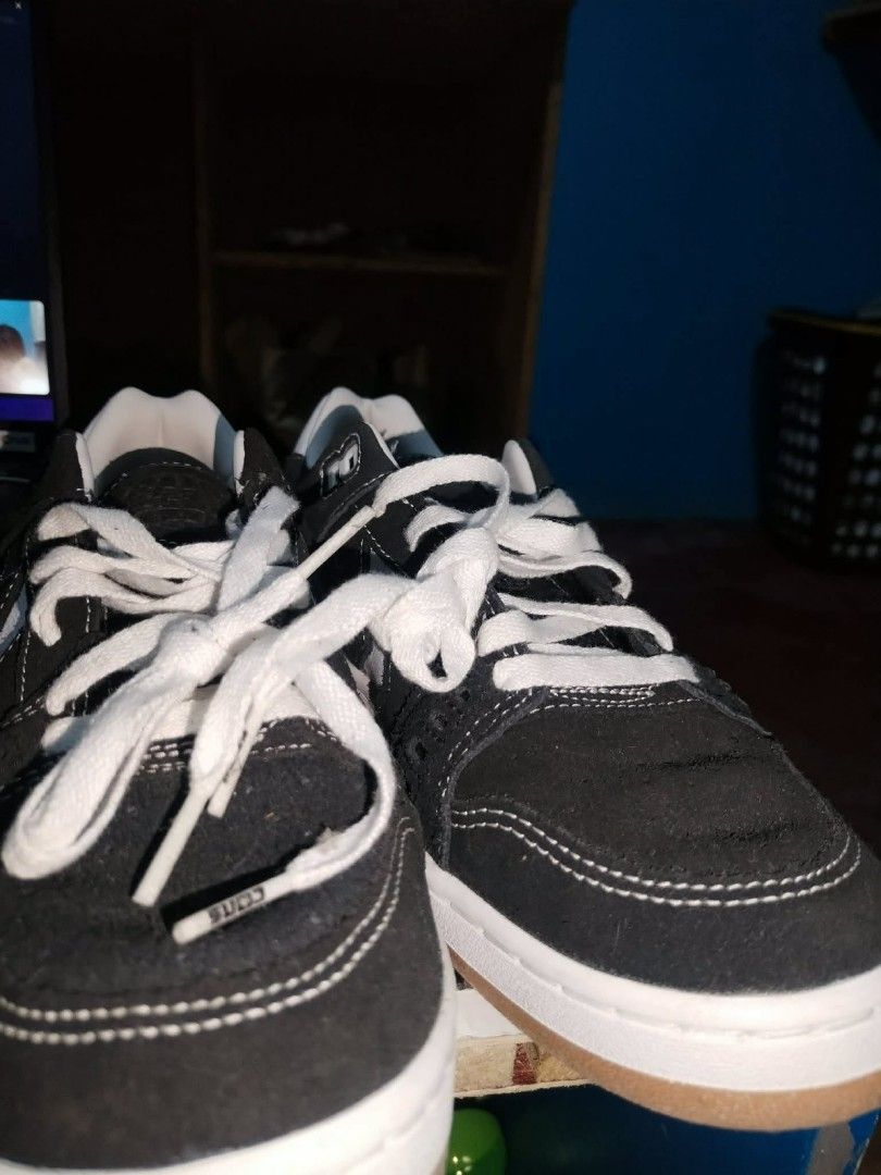 CONVERSE AS1 PRO (Alexis Sablone) (Category: Sneakers) located in Caloocan City. Submitted by romcom123 (Listing ID 1464144162, Image 3). Description: FOR SALE USED ONCE ONLY SIZE 9US mens original from US no box bought for 90 USD.