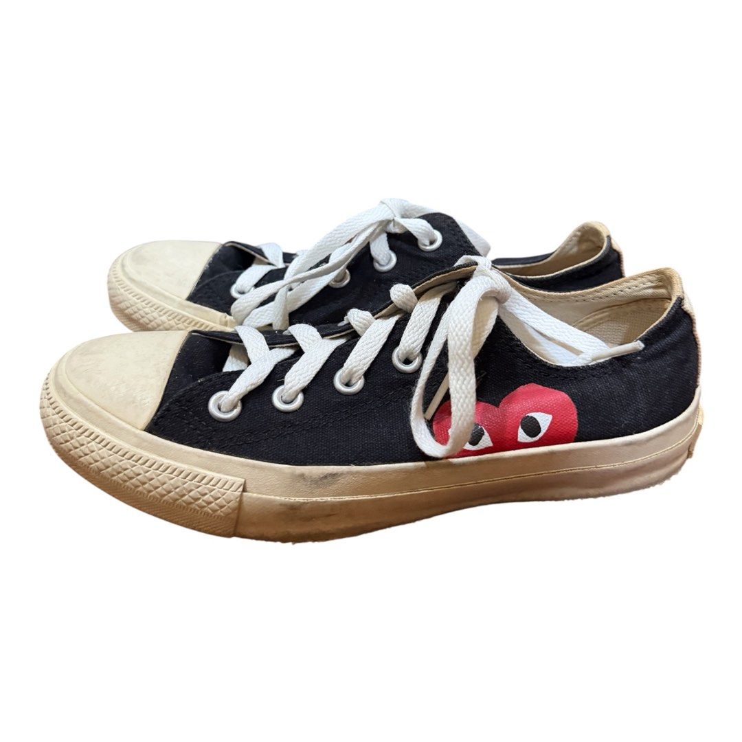 Converse Comme des Garcons play shoes (Category: Sneakers) located in Lipa City. Submitted by lifestyled (Listing ID 1464190853, Image 1). Description: Black Converse x Comme Des Garcons Play sneakers Size US 4 JPN 23 Outsole 25cm Needs a bit of cleaning 💯 Authentic Bought directly from store .
