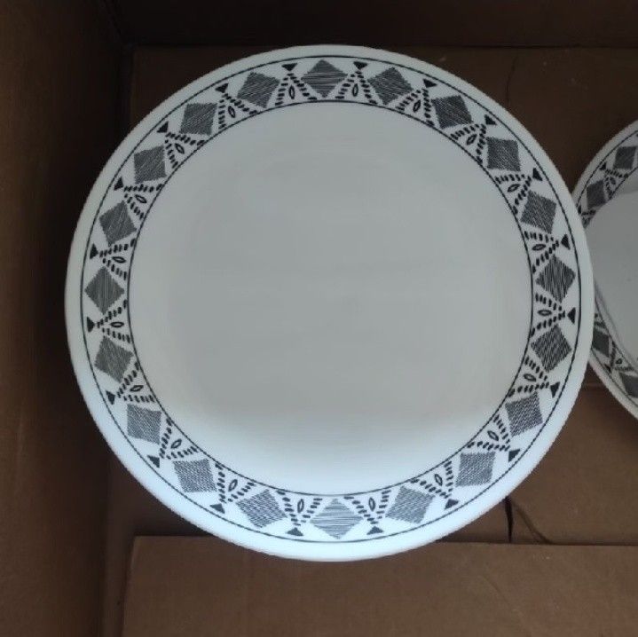 Correlle plate 10.5inch 1doz (Category: Announcements) located in Sual. Submitted by leana07 (Listing ID 1464277301, Image 1). Description: .