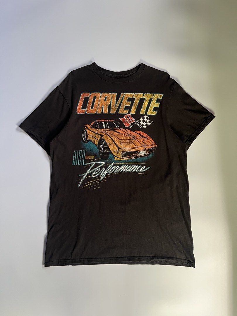 Corvette High Performance Graphic T-Shirt (Category: Tshirts & Polo Shirts ) located in Baler. Submitted by allthrifted31 (Listing ID 1464286467, Image 1). Description: - Vintage-style black t-shirt - Features a classic Corvette graphic - Text reads 'Corvette High Performance' - Made from comfortable material - Perfect for car enthusiasts and retro style lovers - Size: M/M (fits 38/40 chest).