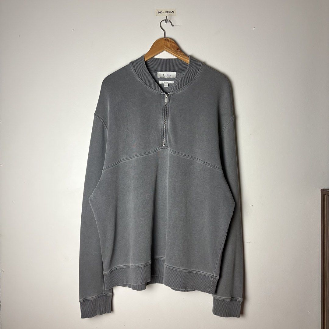 COS Relaxed-Fit Half-Zip Sweatshirt (Category: Coats, Jackets and Outerwear) located in Cagayan de Oro. Submitted by reviveco (Listing ID 1464225891, Image 1). Description: COS Relaxed-Fit Half-Zip Sweatshirt •Good as new condition •Size: Large •Dimes: 25x30 •Color rate: 10/10 •No issue 🏷️+sf For more information kindly DM me📩 📍Location: Cagayan De Oro City, 9000.