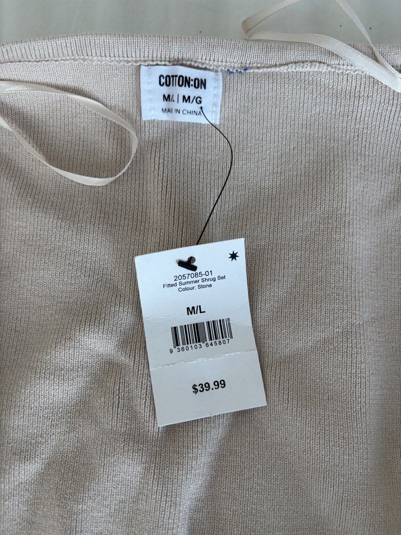 Cotton On Cardigan Shrug (Category: Coats, Jackets and Outerwear) located in Manila. Submitted by smnthsy (Listing ID 1464204320, Image 2). Description: SRP $40 Purchased in Australia .