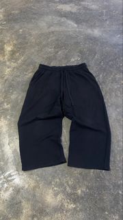 (Category: ) located in . Submitted by mabu_officialstore2 (Listing ID 1464309410, Image 1). Description: .
