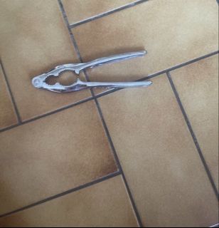 (Category: ) located in . Submitted by glhglh (Listing ID 1464291302, Image 1). Description: .