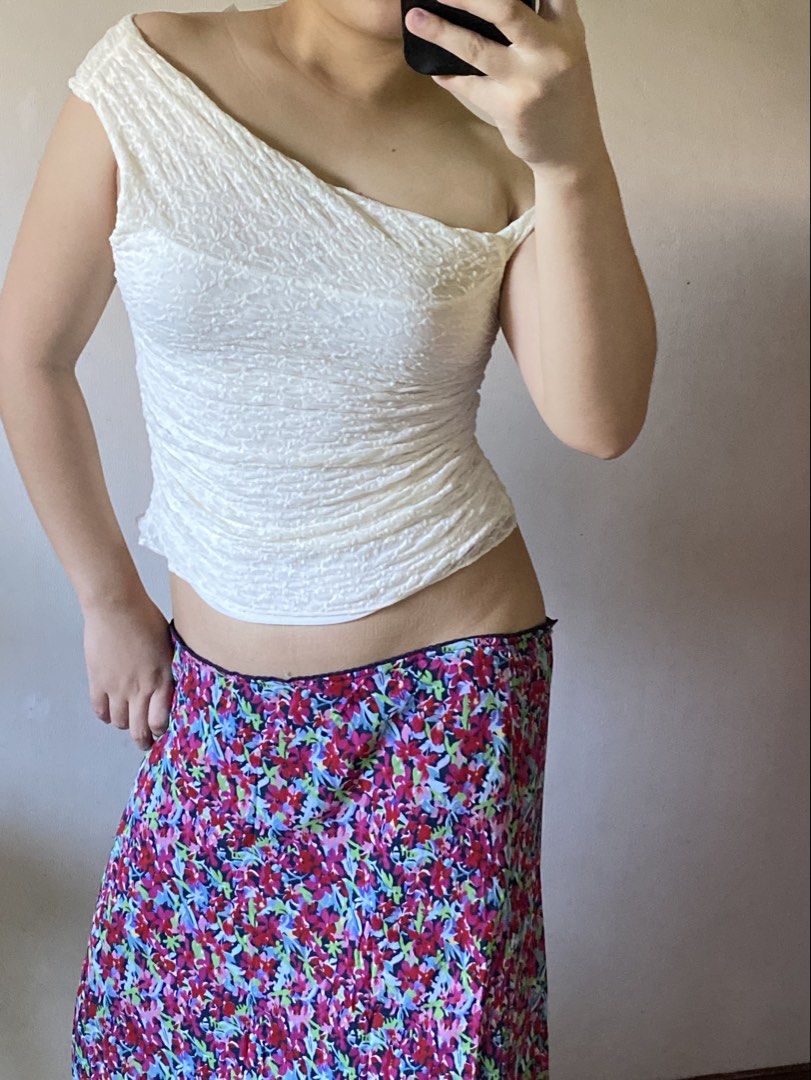 Cream one sided mesh top (Category: Sleeveless) located in Manaoag. Submitted by wewhorewhat (Listing ID 1464245035, Image 2). Description: see you monday size small brandnew from usa.