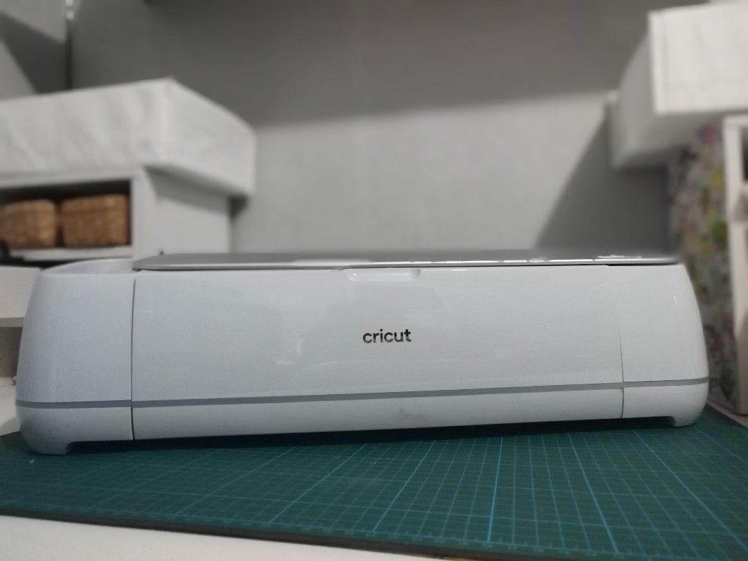 Cricut Maker 3 Cutting Machine (Category: Craft Supplies & Tools) located in Los Banos. Submitted by marsnes (Listing ID 1464139069, Image 1). Description: - Cricut Maker 3 Smart Cutting Machine - Ideal for diverse crafting projects - Performs multiple functions: cuts, scores, writes, engraves - Compatible with a wide range of materials - Includes standard tools - Ready for its next owner.