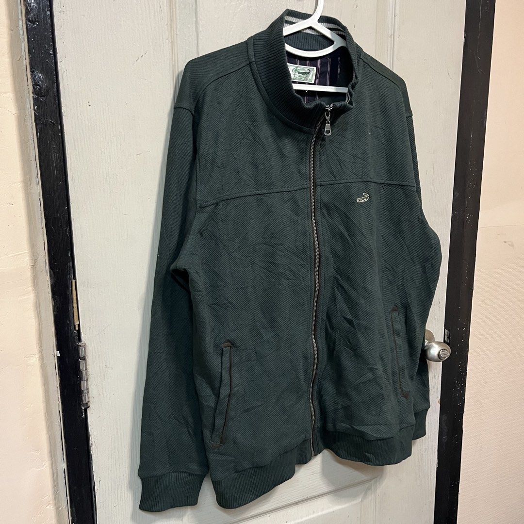 Crocodile | Green Full Zip Jacket (Category: Coats, Jackets and Outerwear) located in Quezon City. Submitted by giometryyy (Listing ID 1464294737, Image 2). Description: 28 x 23 Large pogi neto pamorma semi casual ganda color way excellent condition 📍East Fairview, QC 🛵Lalam0ve / JnT 💰Payment first.