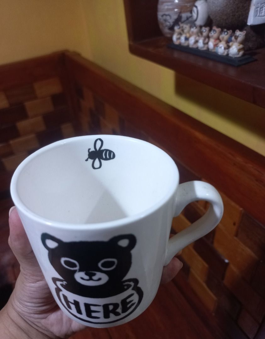 Cute "I'm Here" Pun CeramicMug (Category: Coffee & Tea Tableware) located in Pugo. Submitted by mhylee_fang1989 (Listing ID 1464243833, Image 2). Description: .