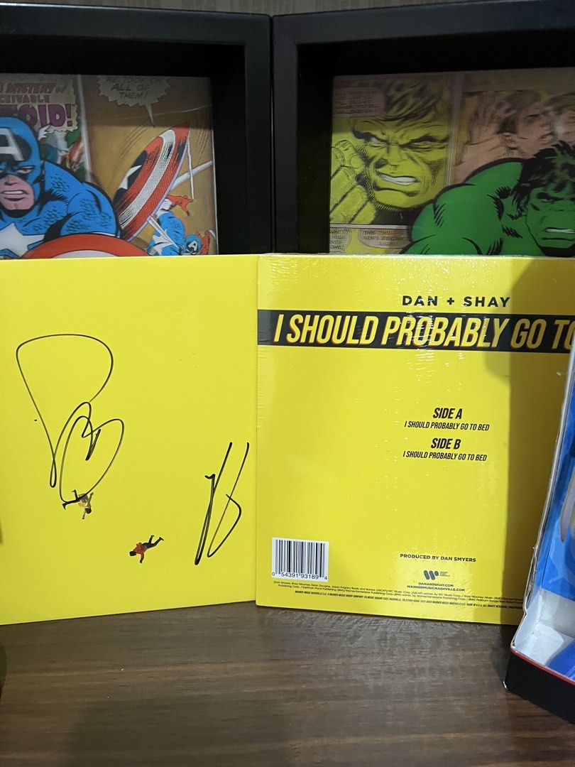Dan + Shay Signed Single Vinyl Limited Edition (Category: Vinyls) located in Quezon City. Submitted by tugz_ph02 (Listing ID 1464348321, Image 1). Description: One last copy onhand stock from Barnes & Noble NYC.