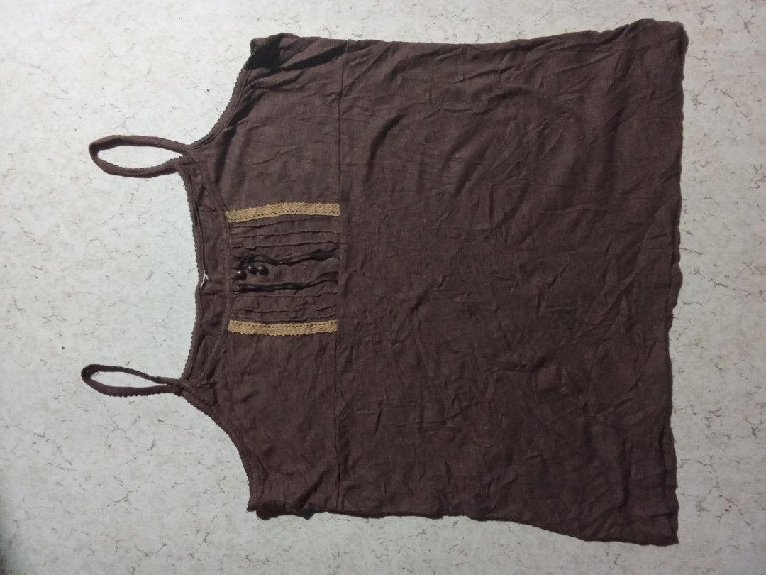 Dark brown babydoll top plus size (Category: Sleeveless) located in Meycauayan. Submitted by midori61 (Listing ID 1464276731, Image 3). Description: LL on tag cut brand tag but with jp washtags no flaws L-2XL.