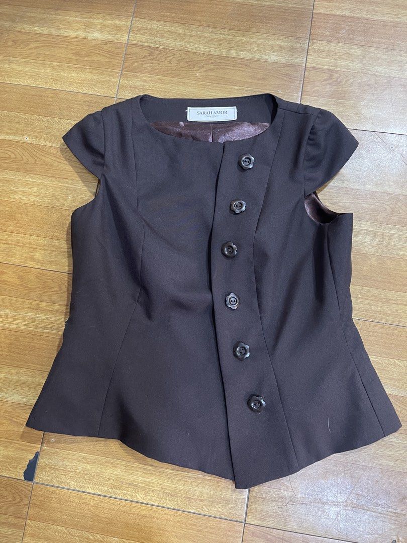 Dark Brown Handmade Peacoat Top (Category: Blouses) located in Paranaque City. Submitted by lovenclutter (Listing ID 1464194172, Image 1). Description: - Fits size M-L - Bust 35-37” - Waist 30-31” - I made this top :)).