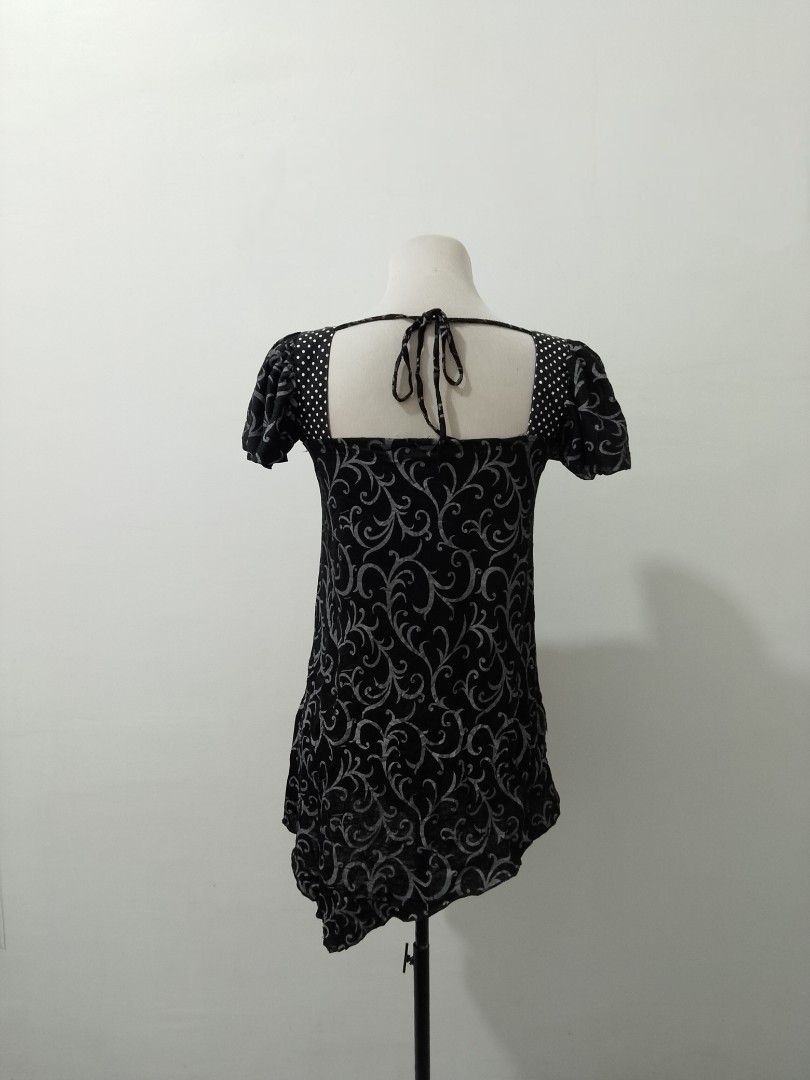 Dark coquette Assemetrical top (Category: Others Tops) located in Cotabato. Submitted by winonasallure (Listing ID 1464229925, Image 3). Description: size: semi med- medium.