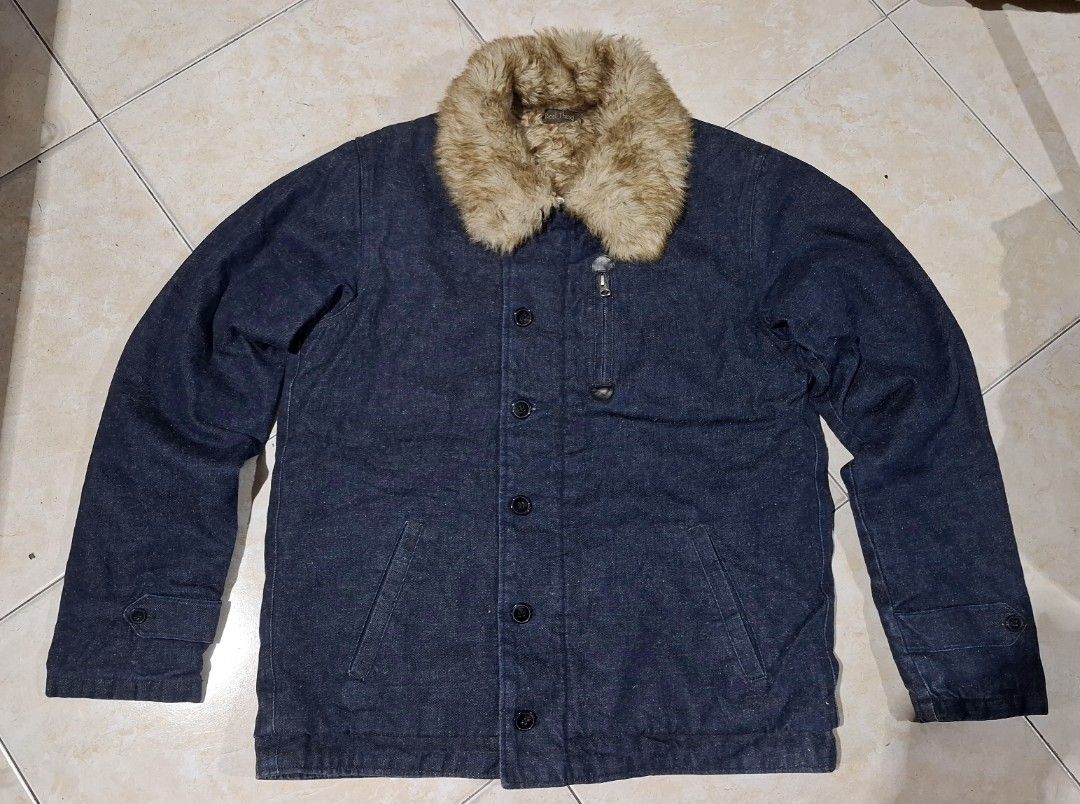 Deck jacket (Category: Coats, Jackets and Outerwear) located in Baguio. Submitted by thriftrot (Listing ID 1464178099, Image 1). Description: excellent large no issue dimes on photos loc. baguio add shipping fee .