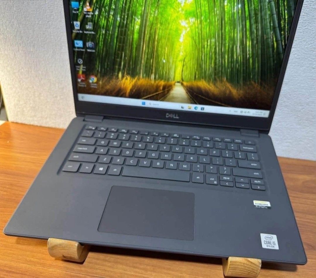 📌DELL LATITUDE 3410 📌 (Category: Laptops & Notebooks) located in Manila. Submitted by lonelyme_1986 (Listing ID 1464345567, Image 1). Description: ‼️US VERSION 20PCS ONHAND ‼️ LIKE NEW with BOX LAPTOP FOR SALE (100PCS AVAILABLE WAREHOUSE ) PRICE: 13,800 (RETAIL PRICE) 📌DELL LATITUDE 3410 📌 ✅CORE I5 - 10210U CPU @2.11GHZ (10TH GENERATION) ✅128GB SSD ✅8GB MEMORY ✅4GB INTEL UHD GRAPHICS ✅BUILT -IN CAMERA ✅WIFI READY ✅CARD READER ✅HDMI ✅USB PORT 