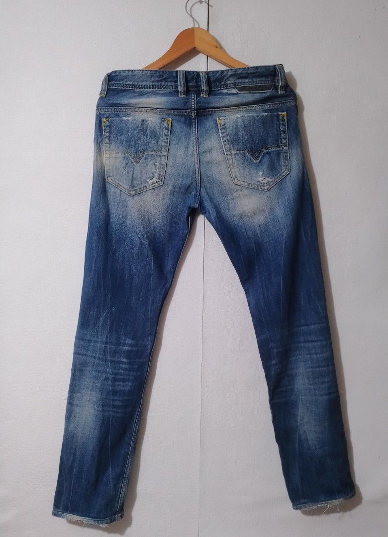 Diesel (safado) (Category: Jeans) located in Iligan City. Submitted by jh_pr0 (Listing ID 1464162152, Image 2). Description: Diesel safado Like new 32 actual tape 41 length 7" hem 850+sf.