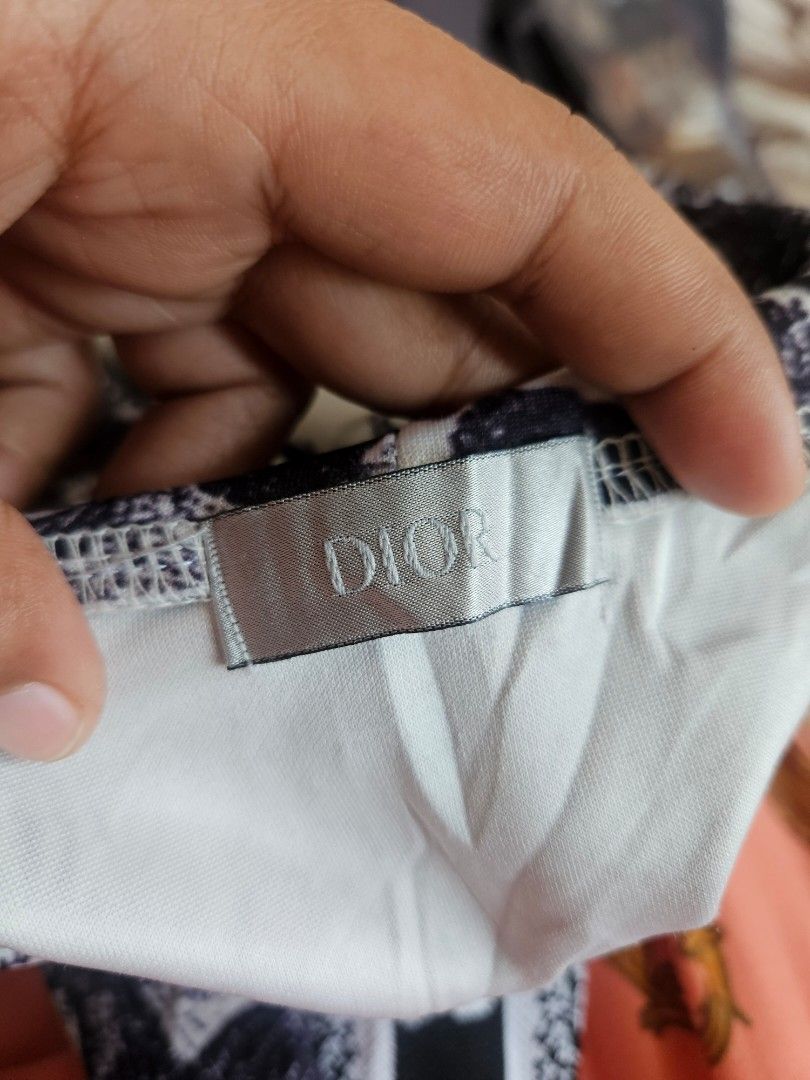 Dior (Category: Luxury Apparel) located in Zamboanga. Submitted by clayd052 (Listing ID 1464153953, Image 3). Description: NGA large.