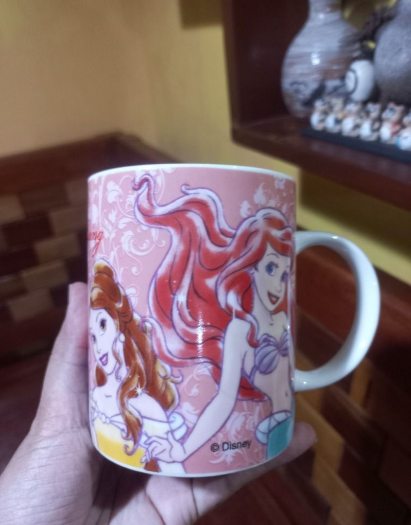 DISNEY Princess Ceramic Mug (Category: Coffee & Tea Tableware) located in Pugo. Submitted by mhylee_fang1989 (Listing ID 1464246182, Image 3). Description: .