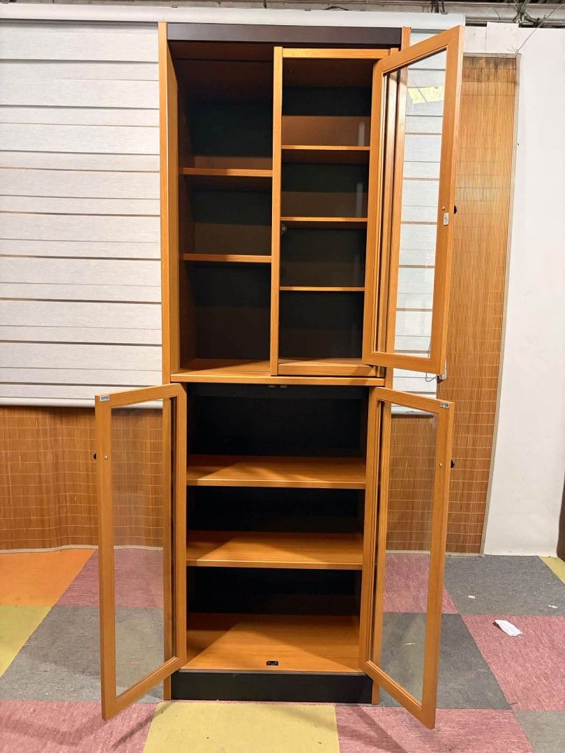 Display Cabinet (Category: Shelves, Cabinets & Racks) located in Meycauayan. Submitted by marygracecasimiro (Listing ID 1464179796, Image 3). Description: Sliding Shelf BookCase / Glass Display Cabinet ANGGANDA!!! MAKINIS!!! ADJUSTABLE SHELVES!!! Price : 10,900 ✅ *SEE VIDEO COMMENT 24L x 17W x 71H inches In VERY good condition 💜 😁💜.