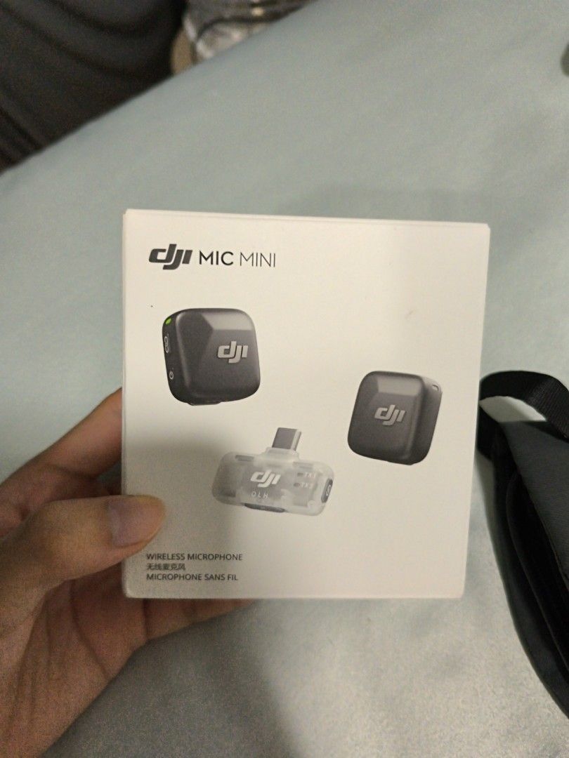 DJI Mic Mini Phone kit 2TX + 1RX (Category: Microphones) located in Manila. Submitted by newhawk.07f36e (Listing ID 1464184041, Image 1). Description: RFS: need funds.
