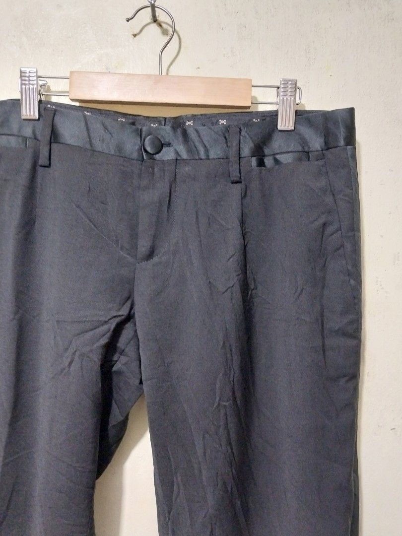 Dolce and Gabbana black trouser slocks (Category: Other Bottoms) located in Manila. Submitted by PrinceDani.Clothing (Listing ID 1464239722, Image 3). Description: dolce and gabbana black trouser pants Size 32in waist 40in length 7in leg opening .
