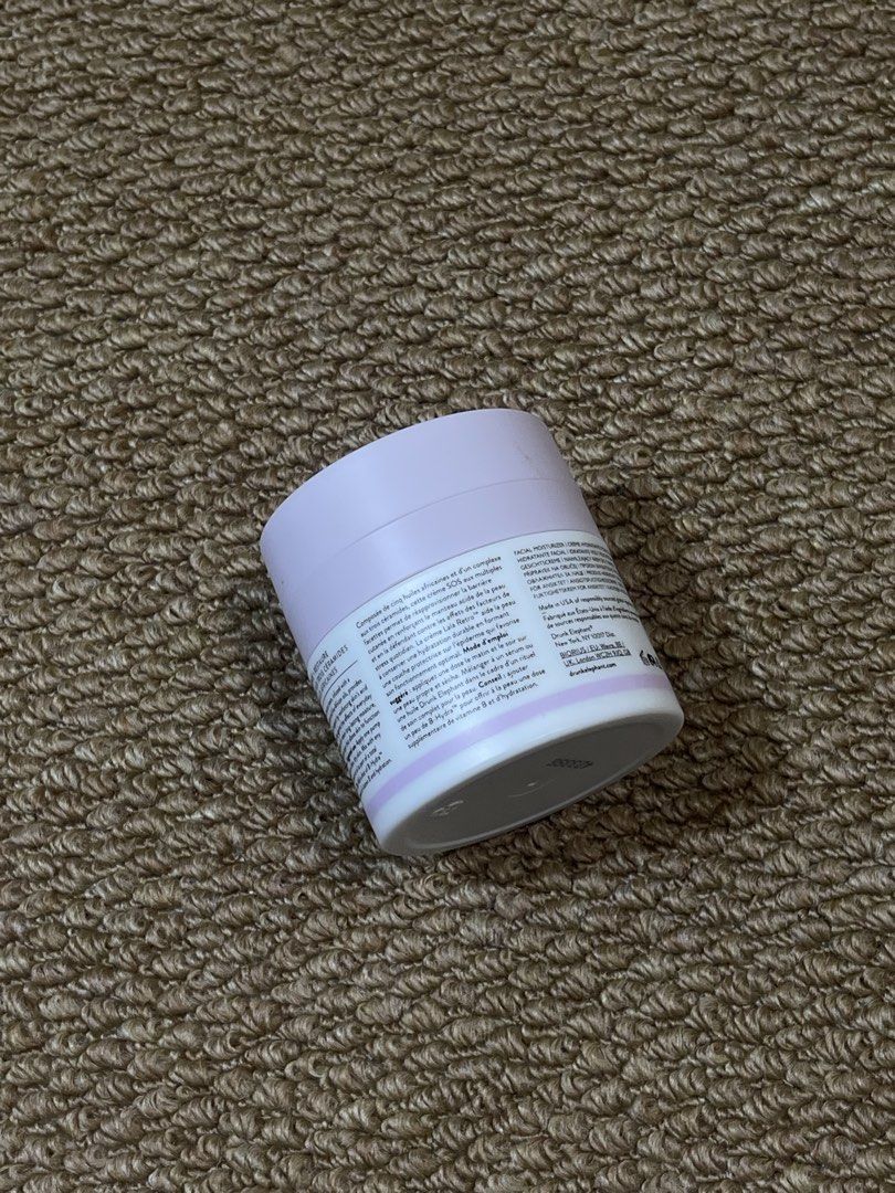 Drunk Elephant Lala Retro Whipped Cream 50ml (Category: Face Care) located in Pasig City. Submitted by miafml-closet-cleanout (Listing ID 1464151762, Image 3). Description: - only tried once - original price is php 4,270 - steal price!! get a discount when you get 5+ items! 💵 mop: gcash / bdo / maribank / unionbank 🛵 courier: any. this is arranged & paid by the buyer. all items are left at the lobby for pick up. 🙅🏻‍♀️ no requested worn photos