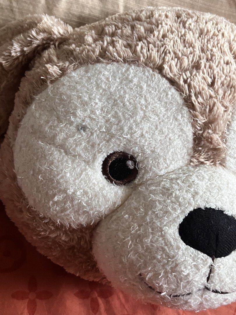 Duffy bear head pillow (Category: Plushies & Soft Toys) located in Paranaque City. Submitted by bonsaiart (Listing ID 1464161628, Image 3). Description: Pre owned Minor flaw: with pen stain eye part see pic for reference As is 450(fixed)+ sf Payment first policy (gcash/ paymaya) Shipping ONLY (J&t) NO TO COD NO TO MEETUP NO TO COP (LBC) No breaking of set or bundle.