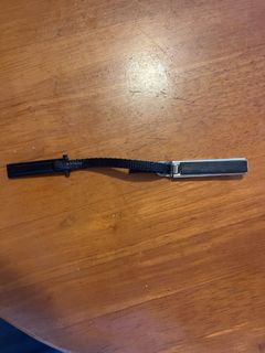 （分類：）位於 。 由 nboxer352 提交（商品編號 1464229890，圖片 1）。簡介： 。