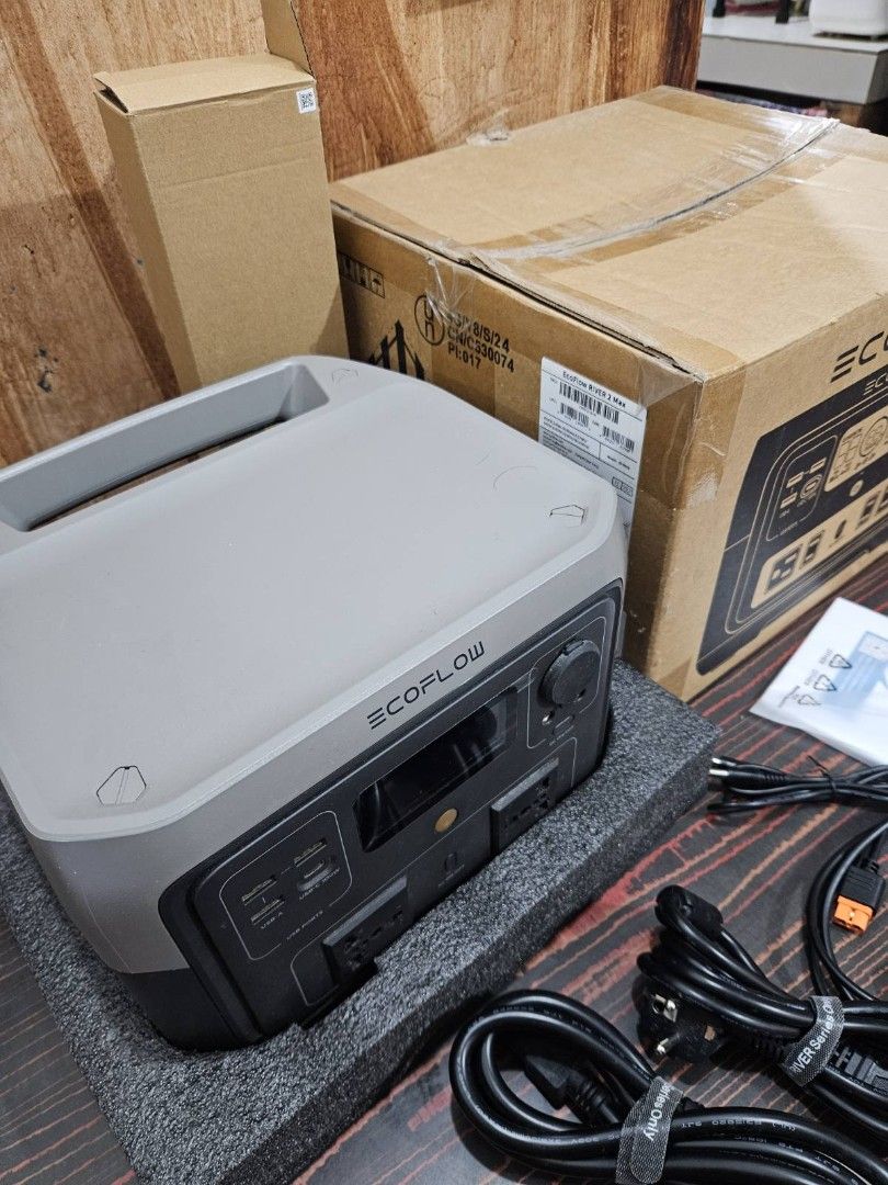 Ecoflow River 2 Max (Category: Other Home Appliances) located in Antipolo. Submitted by cathriabreana (Listing ID 1464211892, Image 2). Description: Hello! Im selling our Ecoflow River 2 max, Alagang alaga po makinis pa at walang issue. Complete padin as in yung cable cords andyan pa pati manual and box. Perfect to pag may brown out or pang back up sa work from home or kahit nagka camping Di sya pwede sa rice cooker, aircon, heater, electric cook