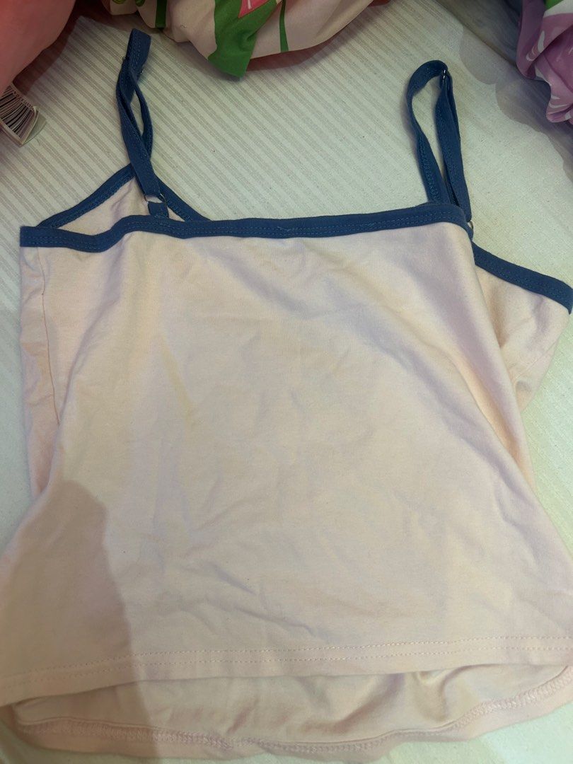 Edikted tank top (Category: Sleeveless) located in Manila. Submitted by coquettecosette (Listing ID 1464208898, Image 2). Description: 🎀 Edikted pink tank top 🎀 Size M on tag, fits like an S 💗 Cute + flattering fit, perfect for everyday looks 🫧 Excellent condition ✨.