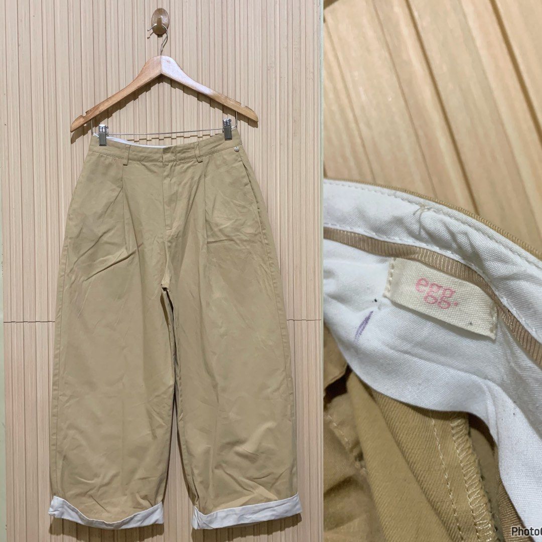 Egg barrel trousers (Category: Other Bottoms) located in Koronadal. Submitted by gstyledforless (Listing ID 1464304063, Image 1). Description: .