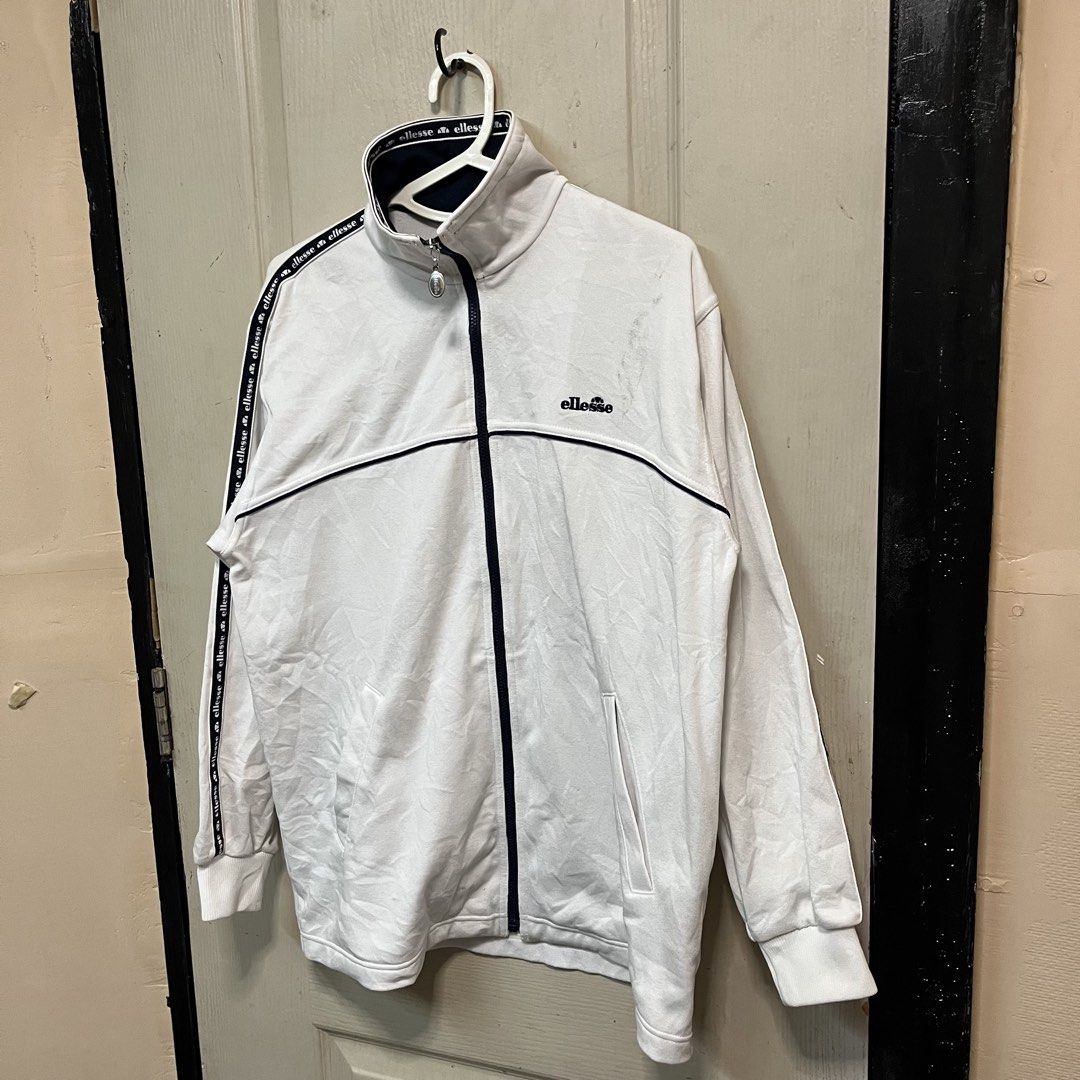 Ellesse | Track Jacket (Category: Coats, Jackets and Outerwear) located in Quezon City. Submitted by giometryyy (Listing ID 1464292744, Image 2). Description: 27 x 22 Medium excellent condition needs wash quality material 📍East Fairview, QC 🛵Lalam0ve / JnT 💰Payment first.