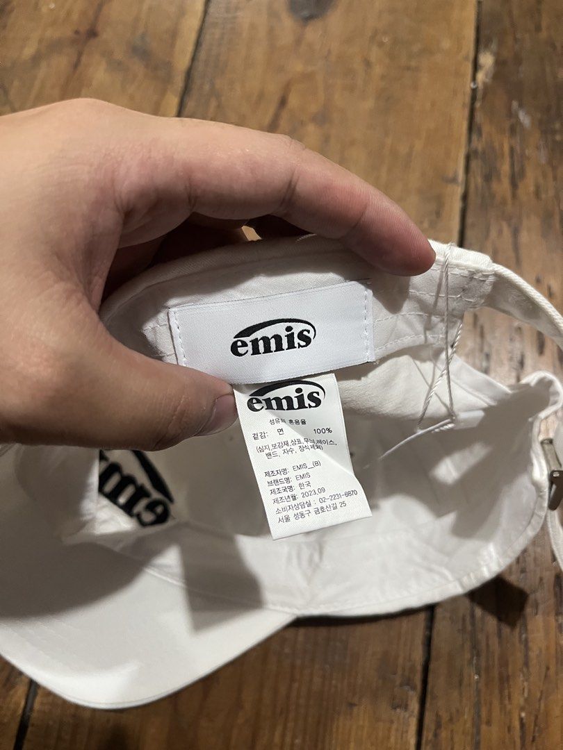 EMIS Logo White Cap (Category: Caps & Hats) located in Baguio. Submitted by fishy___fish (Listing ID 1464261767, Image 3). Description: EMIS Black Logo White Cap Strap adjuster OSFA No issues.