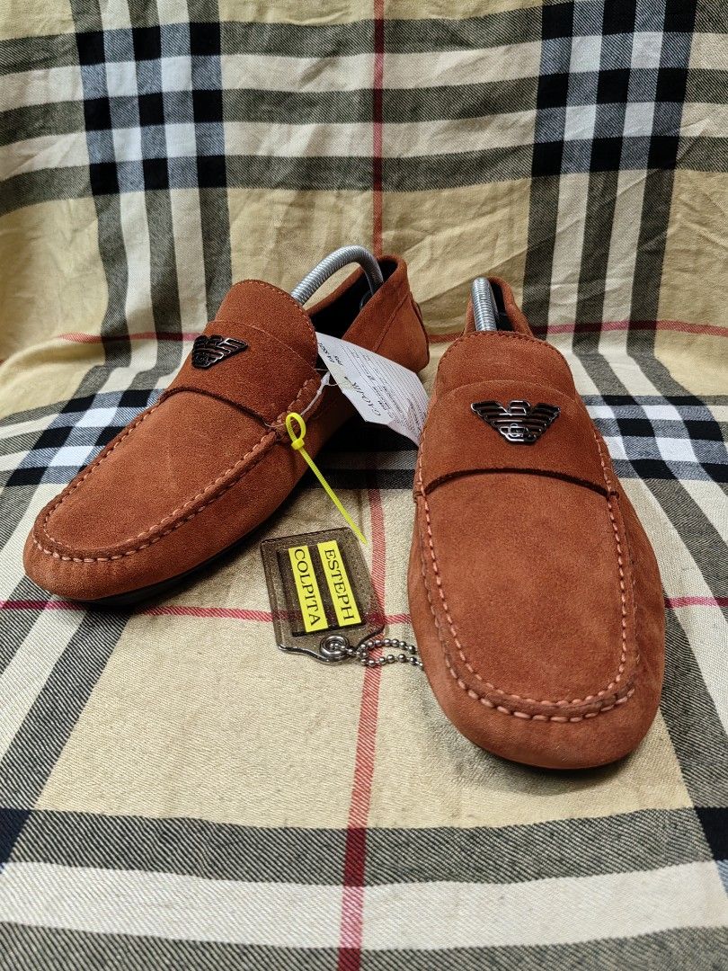 EMPORIO ARMANI (Category: Casual Shoes) located in Baguio. Submitted by curated_luxe_brandeds (Listing ID 1464201447, Image 2). Description: EMPORIO ARMANI US 10 MENS PHP 3580+SF SEE PICS FOR DETAILS LIKE NEW CONDITION COLOR MAY VARY DUE TO LIGHTING MOP BDO /GCASH NO COD /COP FB PAGE /CAROUSELL : curated_luxe_brandeds FACEBOOK SELLING ACCOUNT : Esteph Colpita SA.